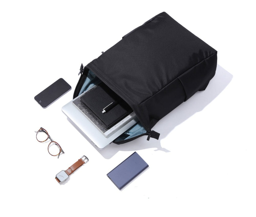 The Multi-Tasker Men's Modern 15" Laptop Backpack